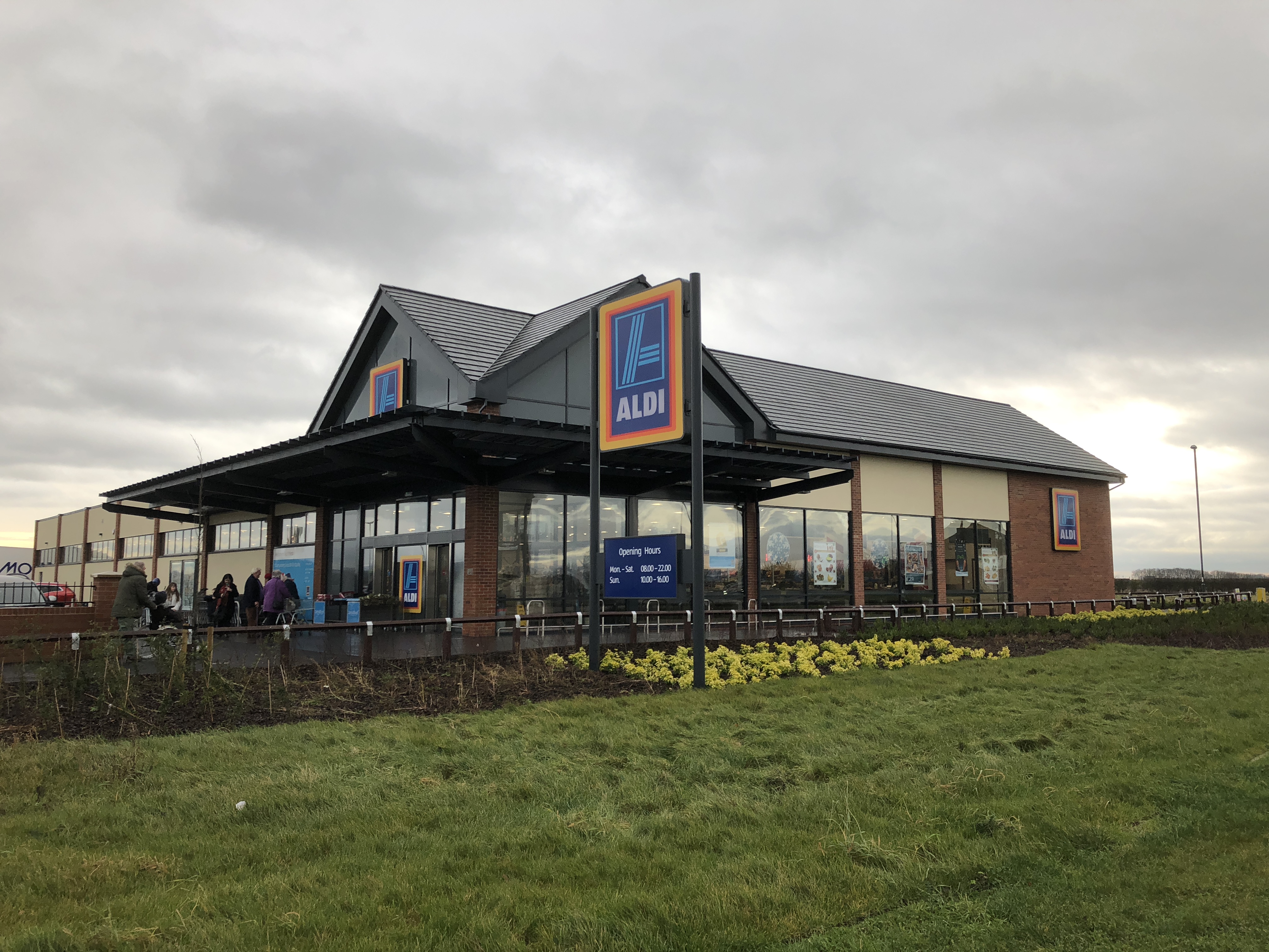 New Aldi Foodstore, Gateway Park, Sowerby - Fordy Marshall
